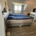 Ostsee Ahoi Apartamento *